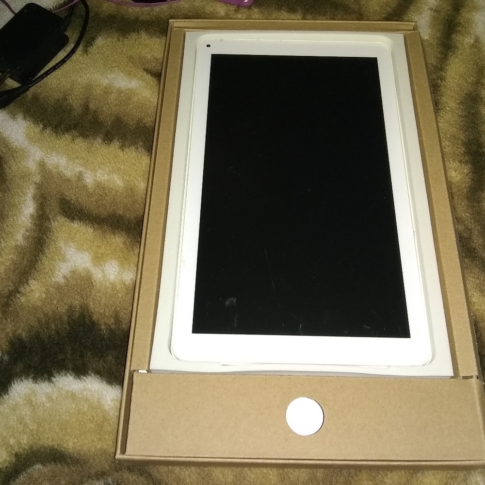 Tablet - Picture 2 of 2